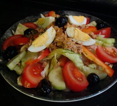 salad-246086_1920-1024x768-375x340